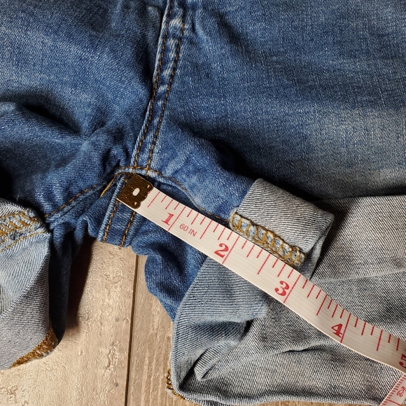 KanCan Distressed Stretchy Blue Women's Cuffed Jean Shorts Size W7/27 - Picture 7 of 16